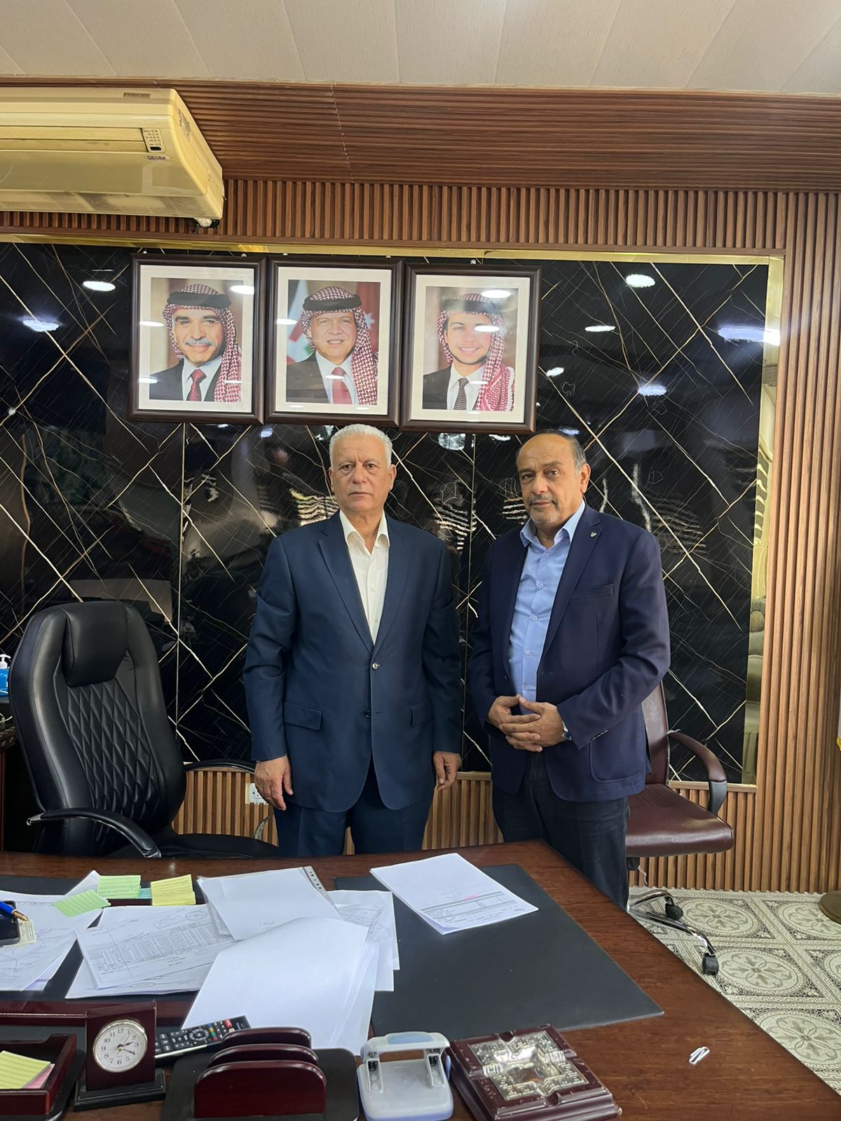 جمعية عناية تبحث آليات التعاون مع بلدية العيون في عجلون للحد من ظاهرة الكلاب الضالة